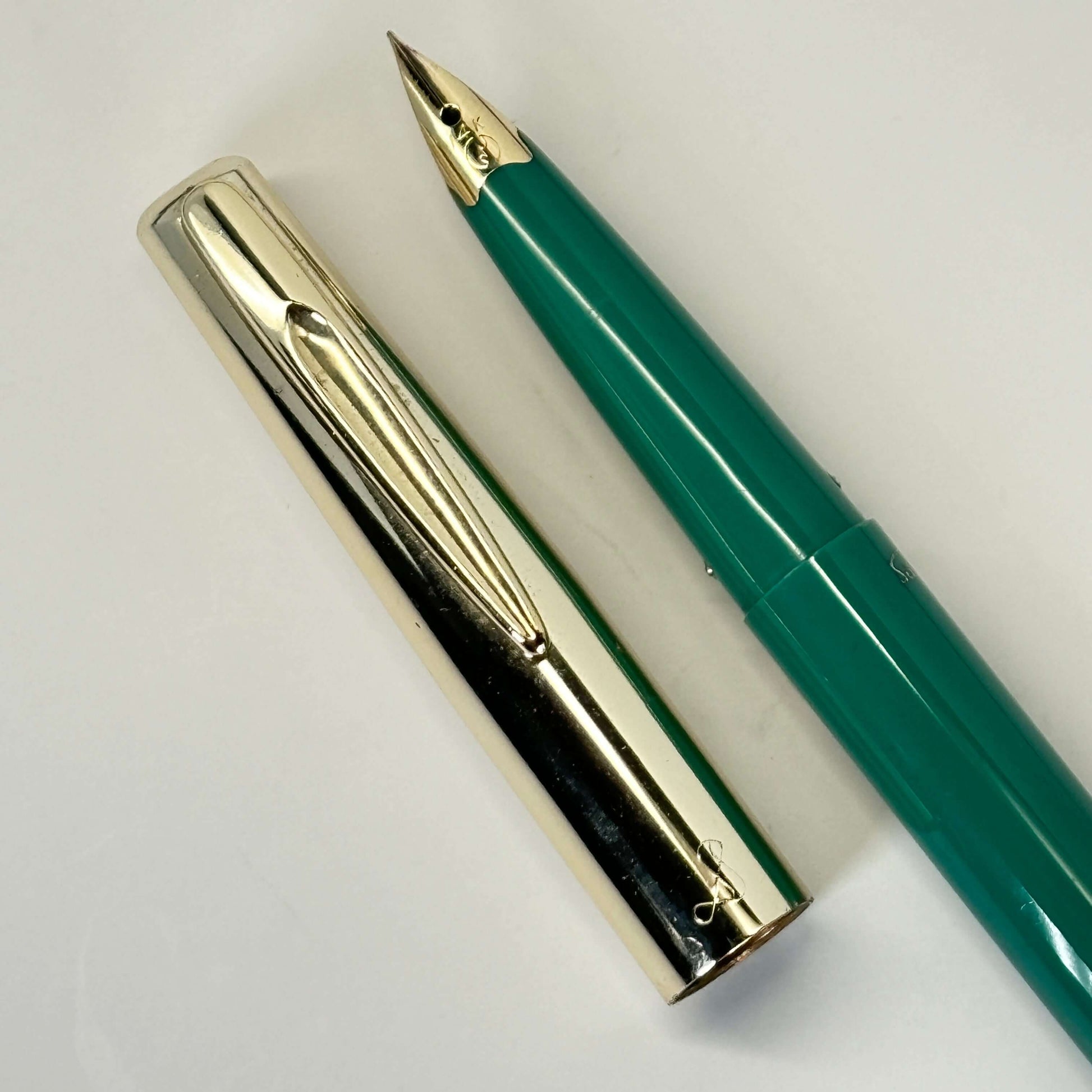 Sailor Fountain Pen; Green Barrel with Gold Cap  Ozark Pen Shop