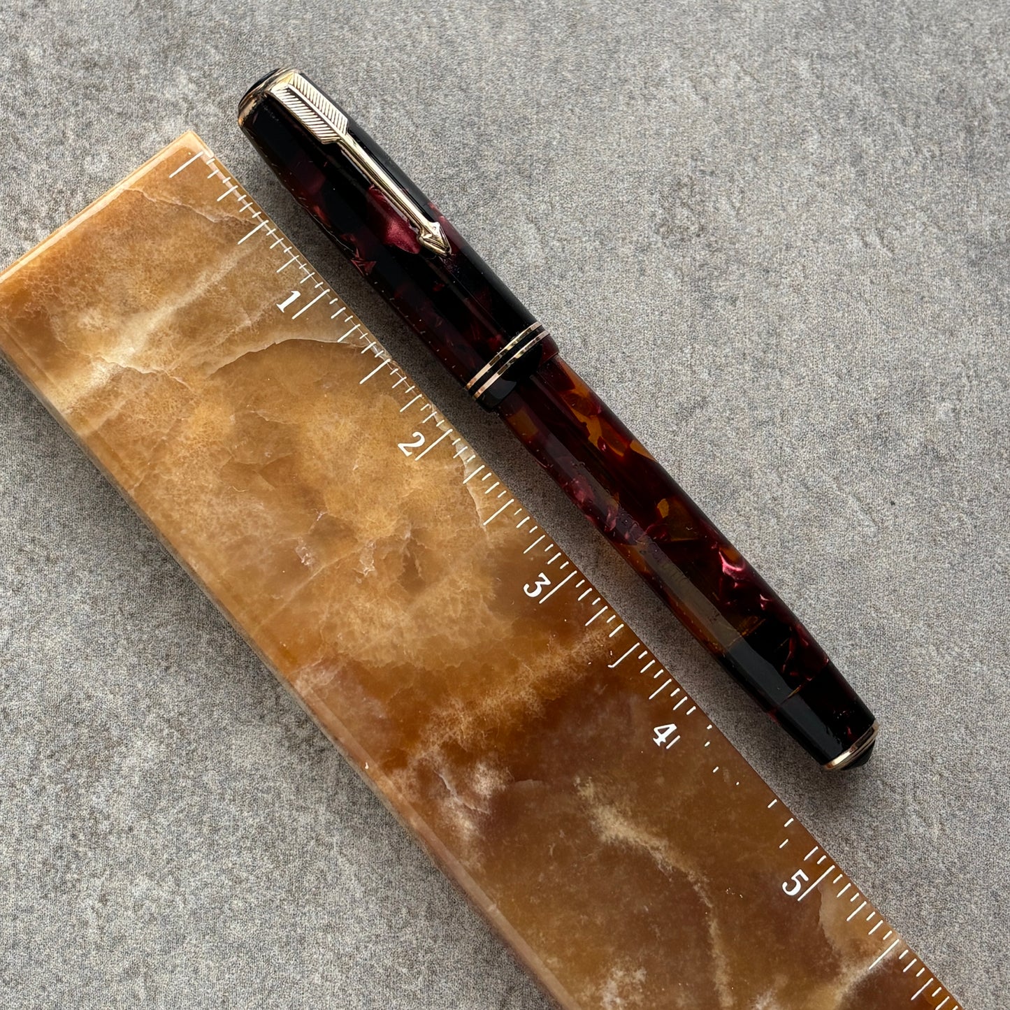 Parker Vacumatic Junior; Burgundy