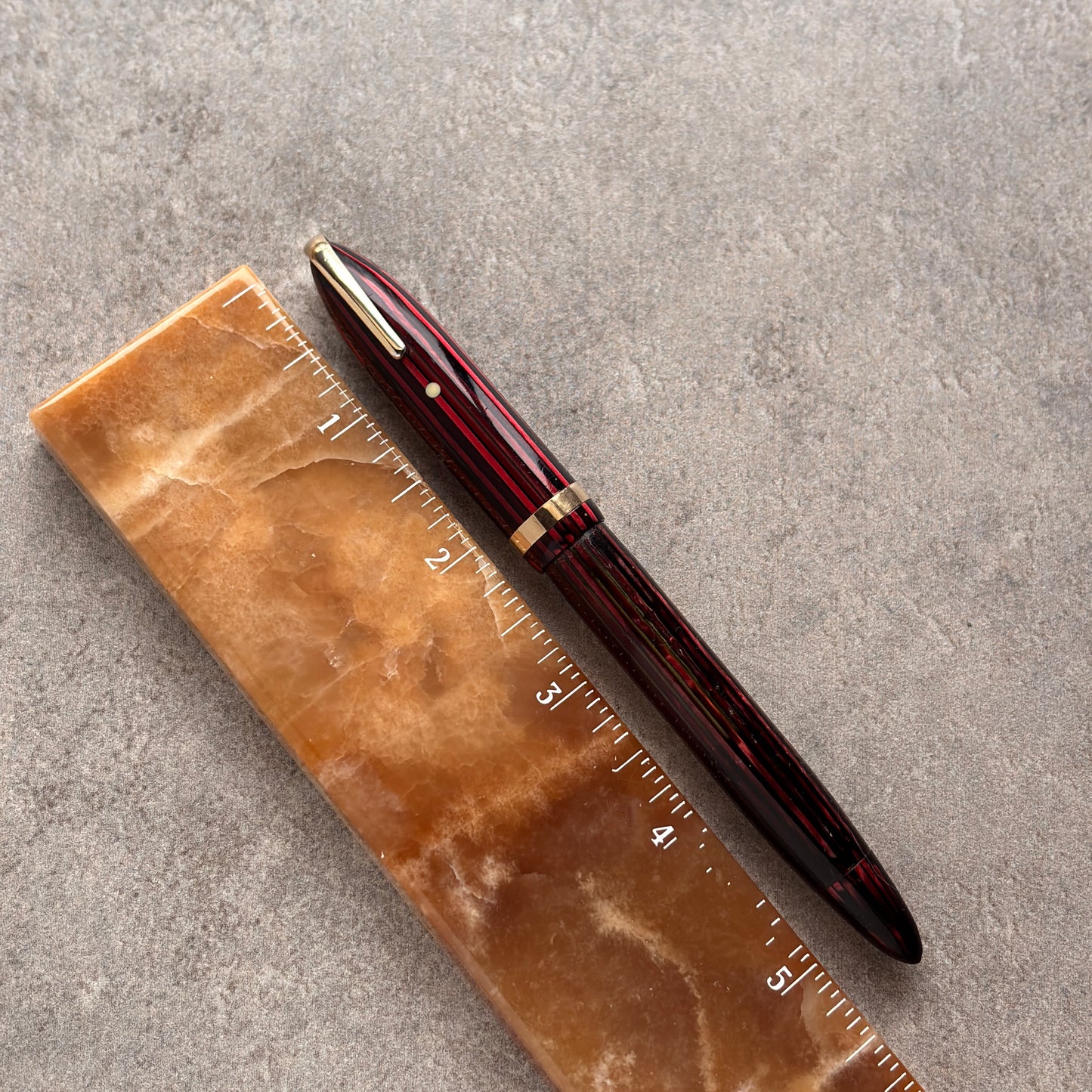 Military Clip Sheaffer Balance 1000, Carmine Red with Military Clip