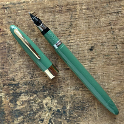 Sheaffer Statesman Snorkel, Sage Green with Gold-filled Trim