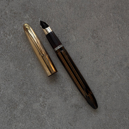 Sheaffer Crest Deluxe - Golden Brown Fountain Pen with Gold Filled Cap