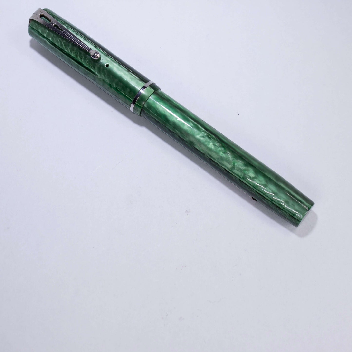 Esterbrook Dollar Pen, Foliage Green, Restored. #2668 Med. Nib  Ozark Pen Shop   