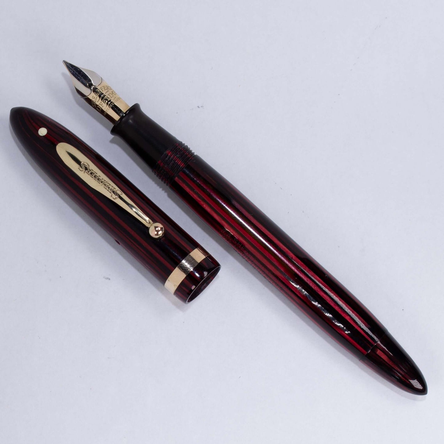 Sheaffer Balance Vintage Fountain Pen, Carmine red with Rolled Gold Trim. Medium two-tone 14K nib