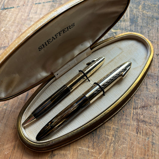 Sheaffer Tuckaway Crest Fountain Pen/Pencil Set