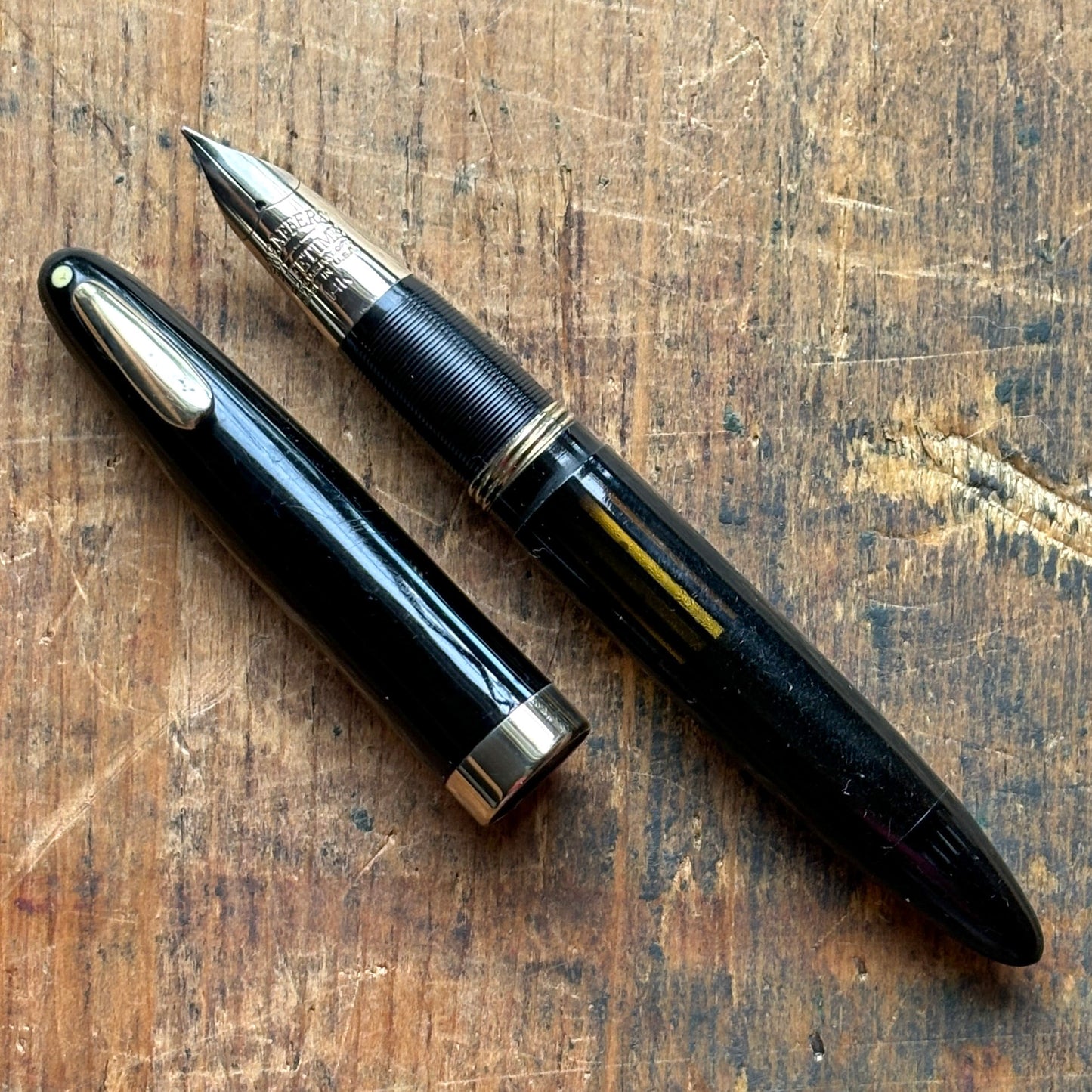 Sheaffer Tuckaway, Black, 14K Two-tone Medium-Fine Nib