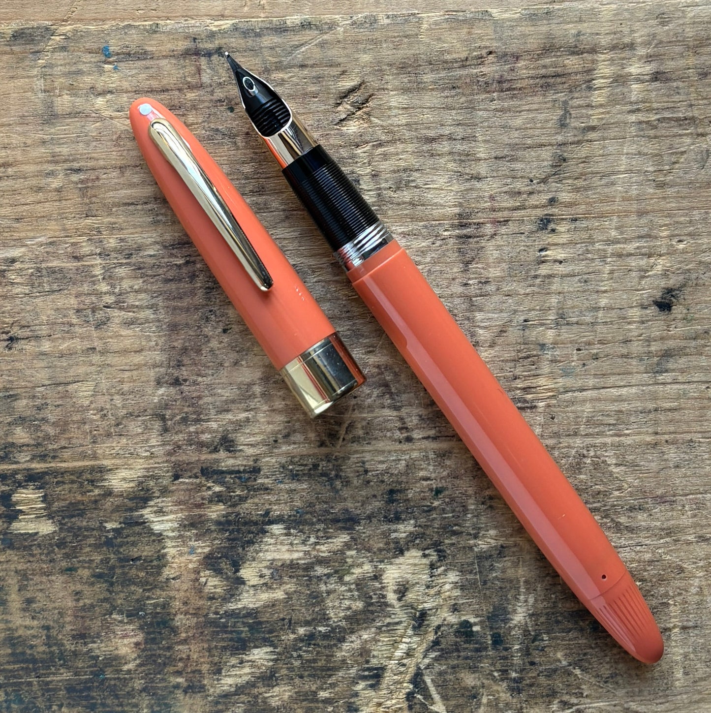 Sheaffer Valiant Snorkel Fountain Pen, Medium Two-tone 14K Triumph Nib Madarin Orange