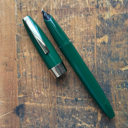 Sheaffer PFM III, Green, Fully Restored, 14K Inlaid Fine Nib