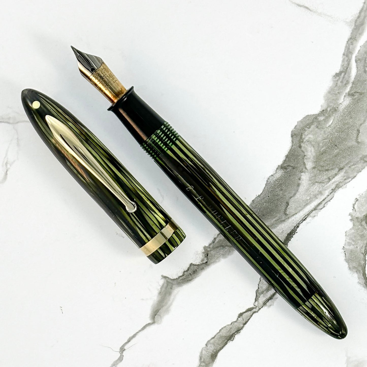 Sheaffer Balance Standard Girth, Marine Green with Gold Trim