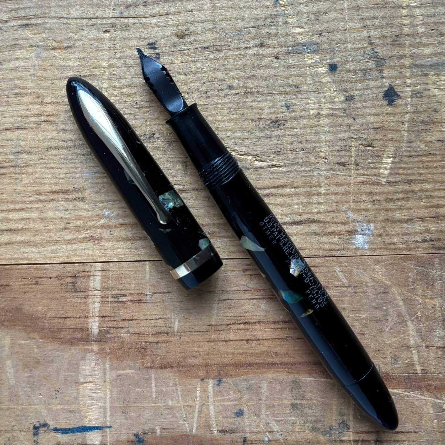 Ebonized Pearl Sheaffer Balance with Gold-filled Trim