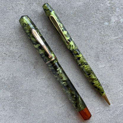 Sheaffer WASP, a Sheaffer Sub-Brand, Vacuum-fil, Fountain Pen Set
