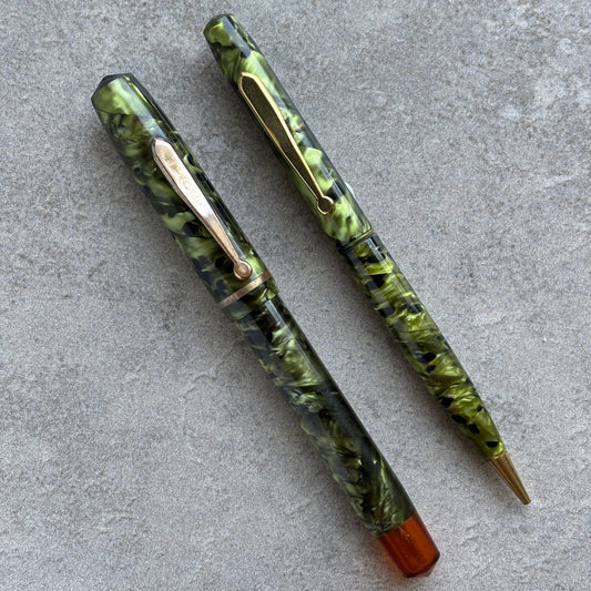 Sheaffer WASP, a Sheaffer Sub-Brand, Vacuum-fil, Fountain Pen Set
