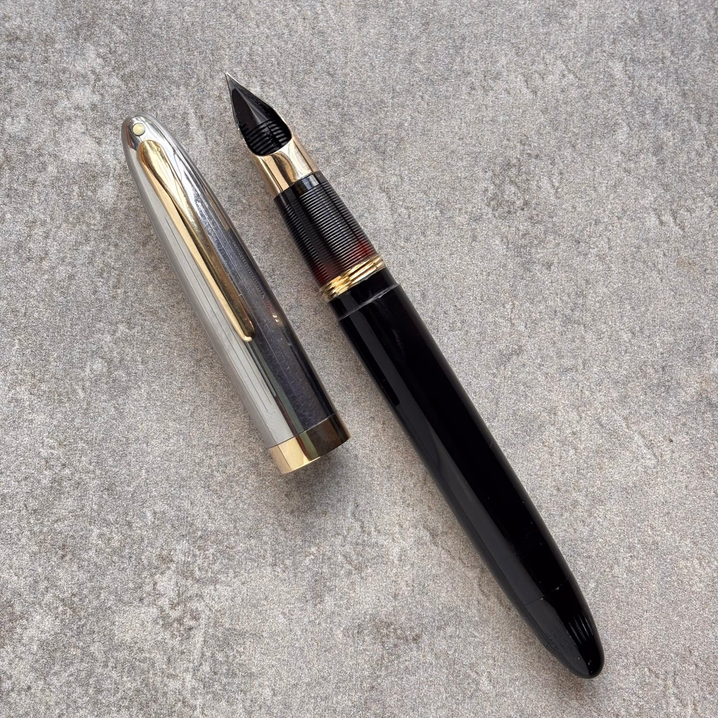 Sheaffer Sentinel Deluxe, Black, Two-Tone Cap