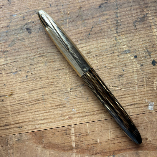 Vintage Sheaffer Crest Deluxe, Golden Brown