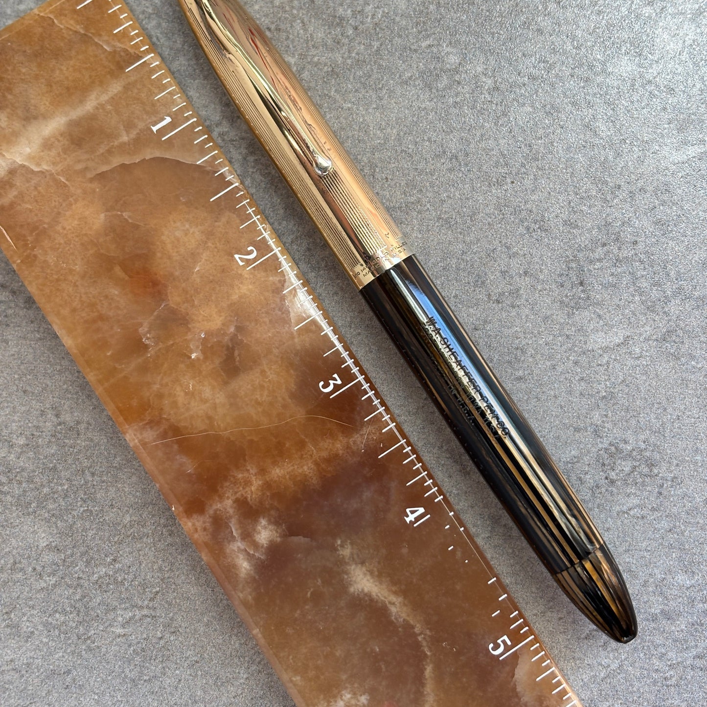 Sheaffer Triumph Crest; Golden Brown