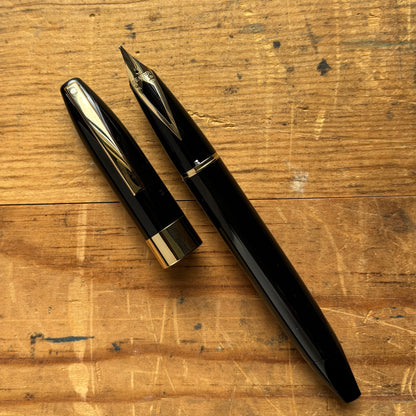 Sheaffer Legacy Fountain Pen, Black Lacquer with Gold Plated Trim