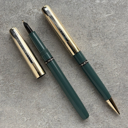 Wahl-Eversharp Slim Ventura Fountain Pen/Pencil Set, Gray with Gold Caps