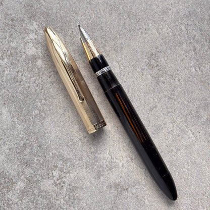 Sheaffer Crest Deluxe 1500 Fountain Pen, Black