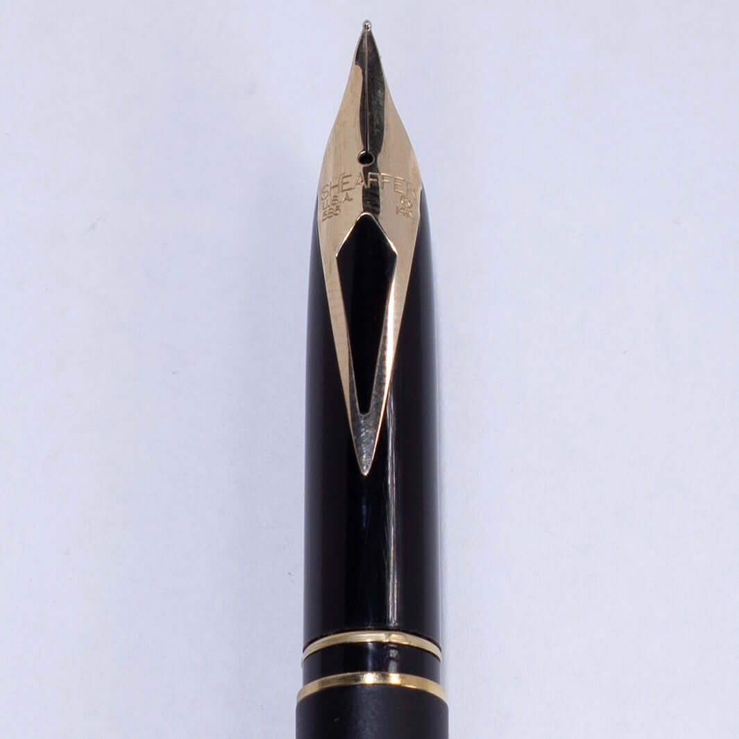 ${titleName/Type: Sheaffer Slim Targa Manufacture Year: 1980s Length: 5 3/8 Filling System: It takes Slim Sheaffer-style cartridges or converters. The original squeeze converter is included. Color/Pattern: ﻿ Mate Black finish with 23K electroplate trim an