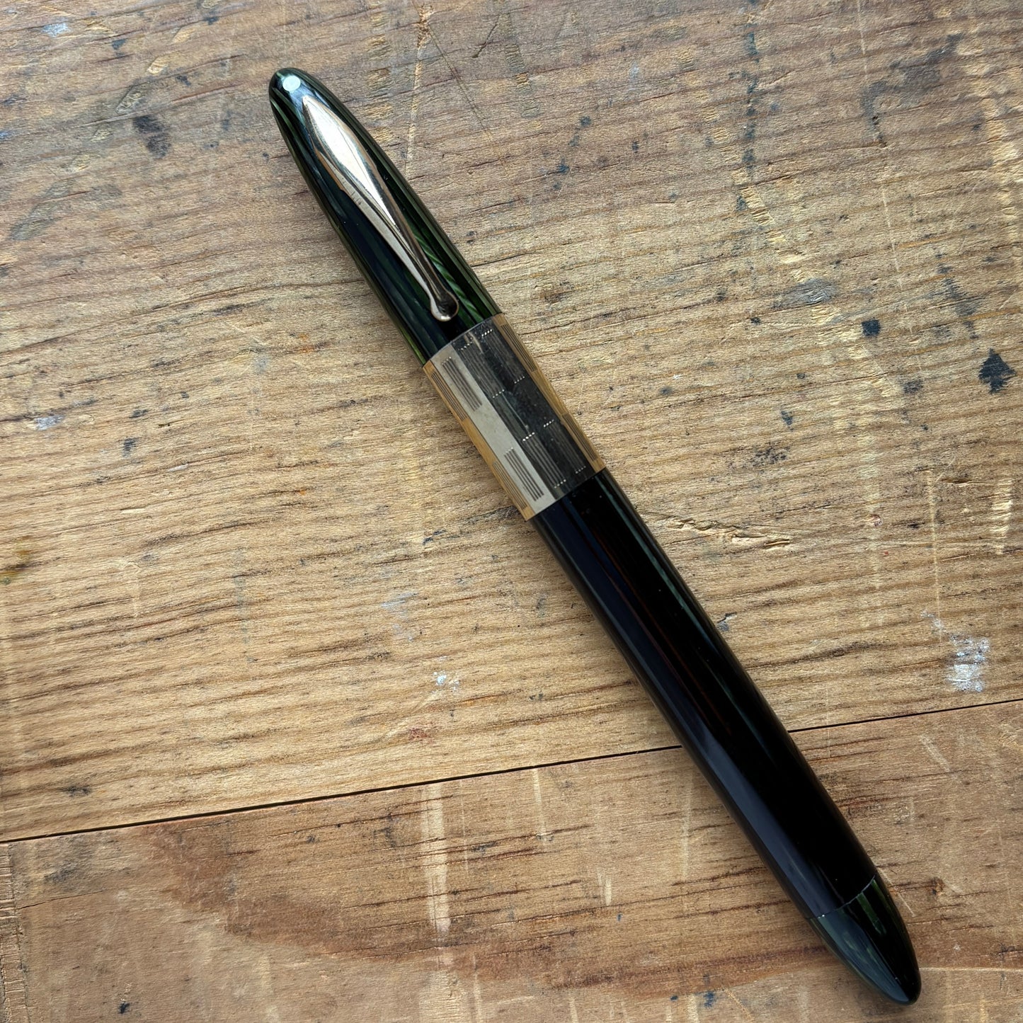 Sheaffer Triumph Vacuum-fil, Marine Green, Extra-wide cap Band