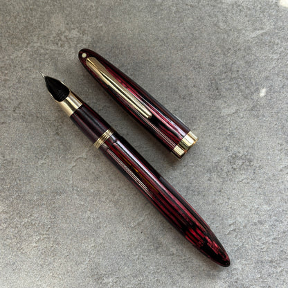 Sheaffer Triumph 1000 Lifetime Vac-fil, Carmine Red