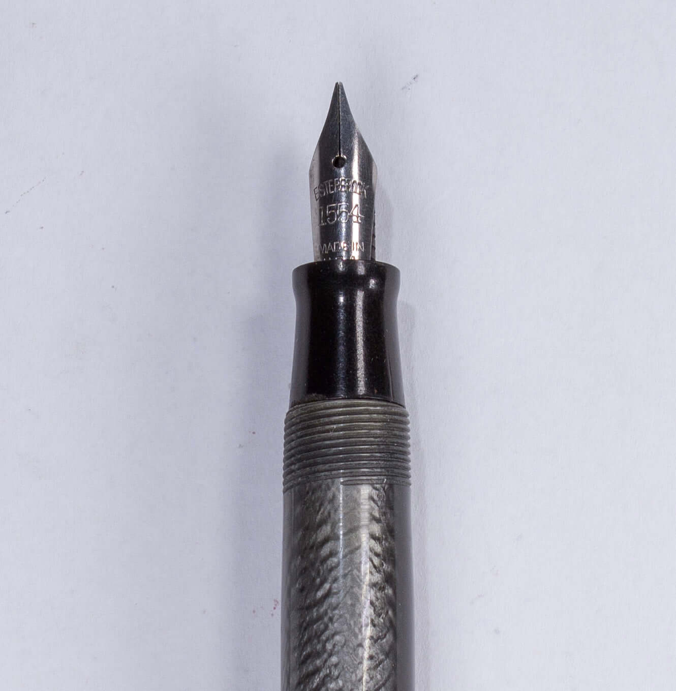Esterbrook J Fountain Pen, Pearl Grey, Lever Filler, #1554 Firm Medium Fine Nib