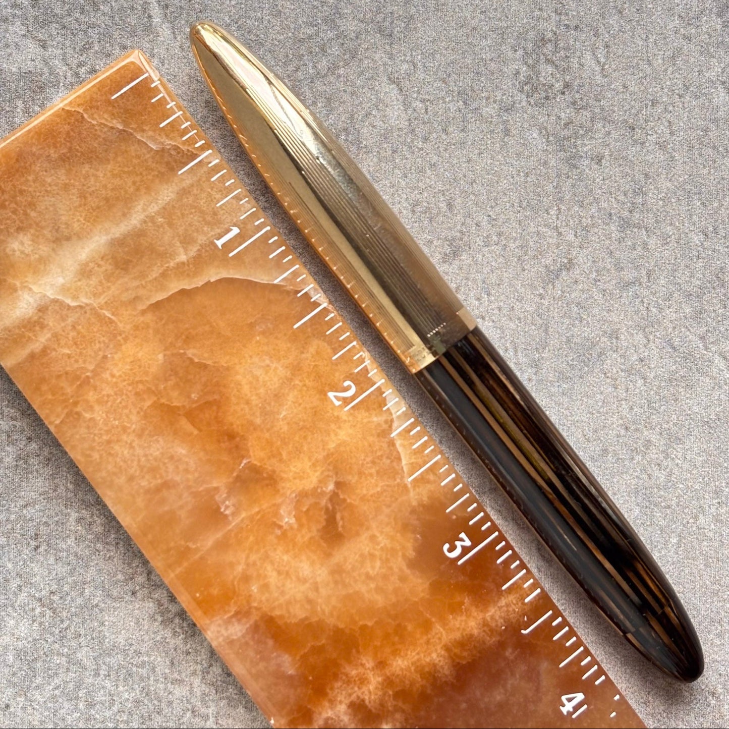 Sheaffer Tuckaway Crest, Golden Brown