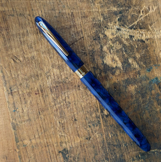 Sheaffer Crest Reissue, Ultramarine Blue, Fine 18K Nib