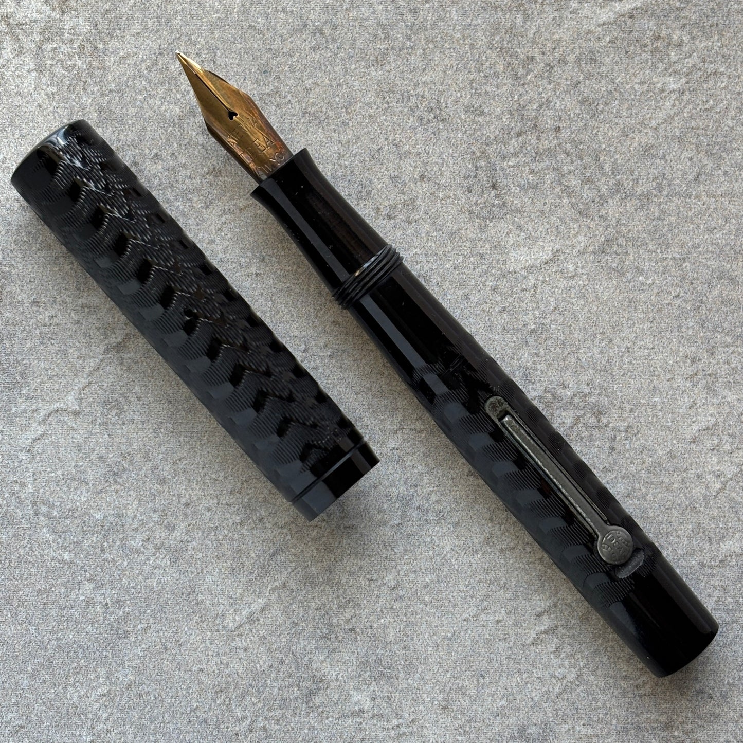 Waterman 14 V PSF Lever-Filler, Black Chased Hard Rubber Fountain Pen