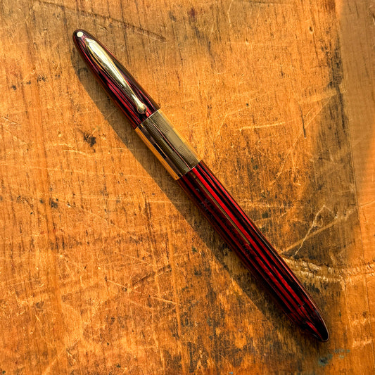 Sheaffer Triumph Vac-fil, Carmine Red, Extra-wide cap Band