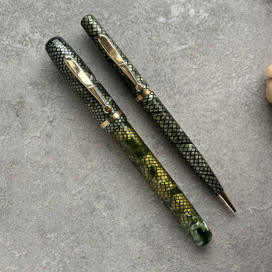 Sheaffer WASP Vacuum-fil, Fountain Pen Set; Green Snakeskin