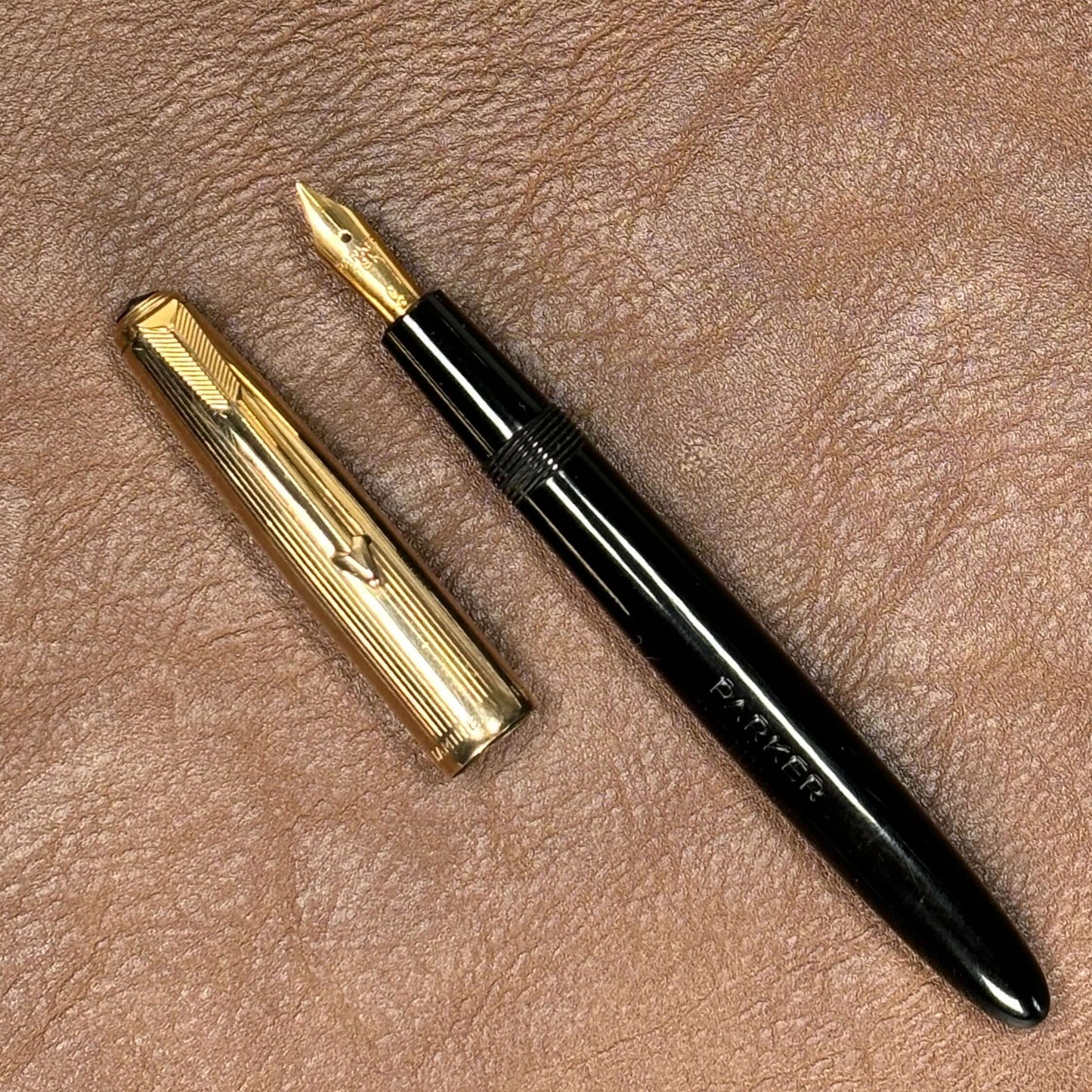 Parker La Plume "Double or Lamine" Fountain Pen Made in France, Black with Gold Filled Cap, Arrow Clip  Ozark Pen Shop   