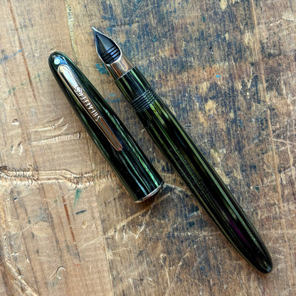 Sheaffer Triumph Sovereign II 875, Marine Green, Wire Band, Lever-Fill