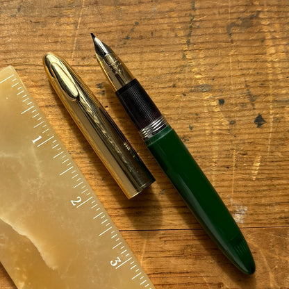 Sheaffer Tuckaway Crest, Evergreen Green, Gold-filled Cap