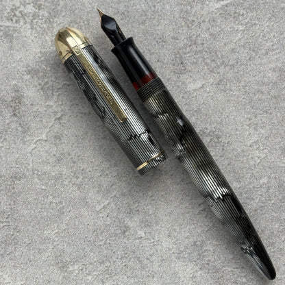 Eversharp Skyline Fountain Pen, Standard Size, Modern Gray Stripe