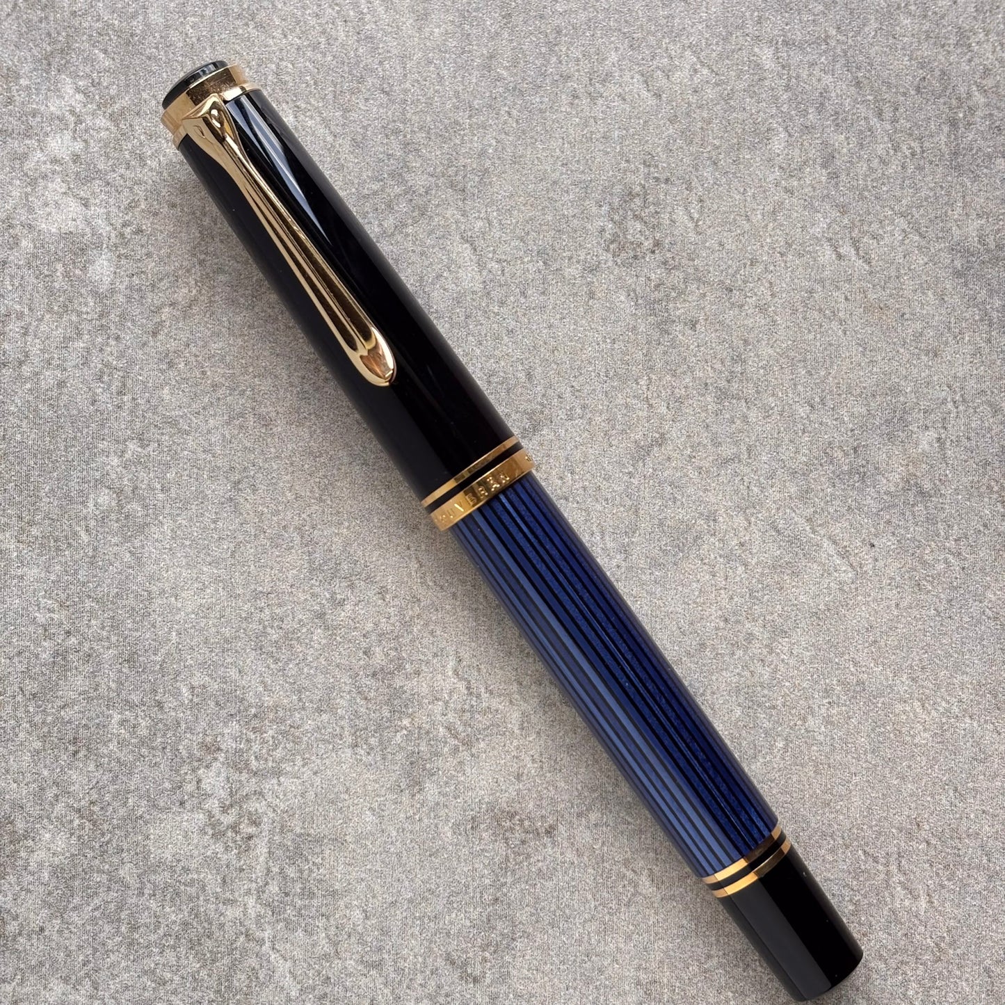 Pelikan M600 Blue/Black, Piston Filler