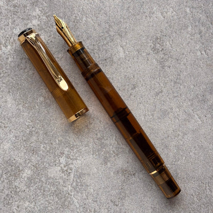Pelikan M200 Cognac, Italic Gold Plated Nib