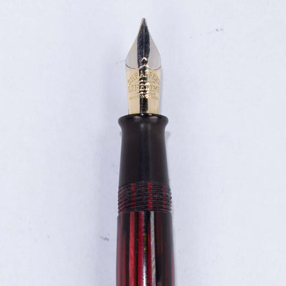 Sheaffer Balance Vintage Fountain Pen, Carmine red with Rolled Gold Trim. Medium two-tone 14K nib