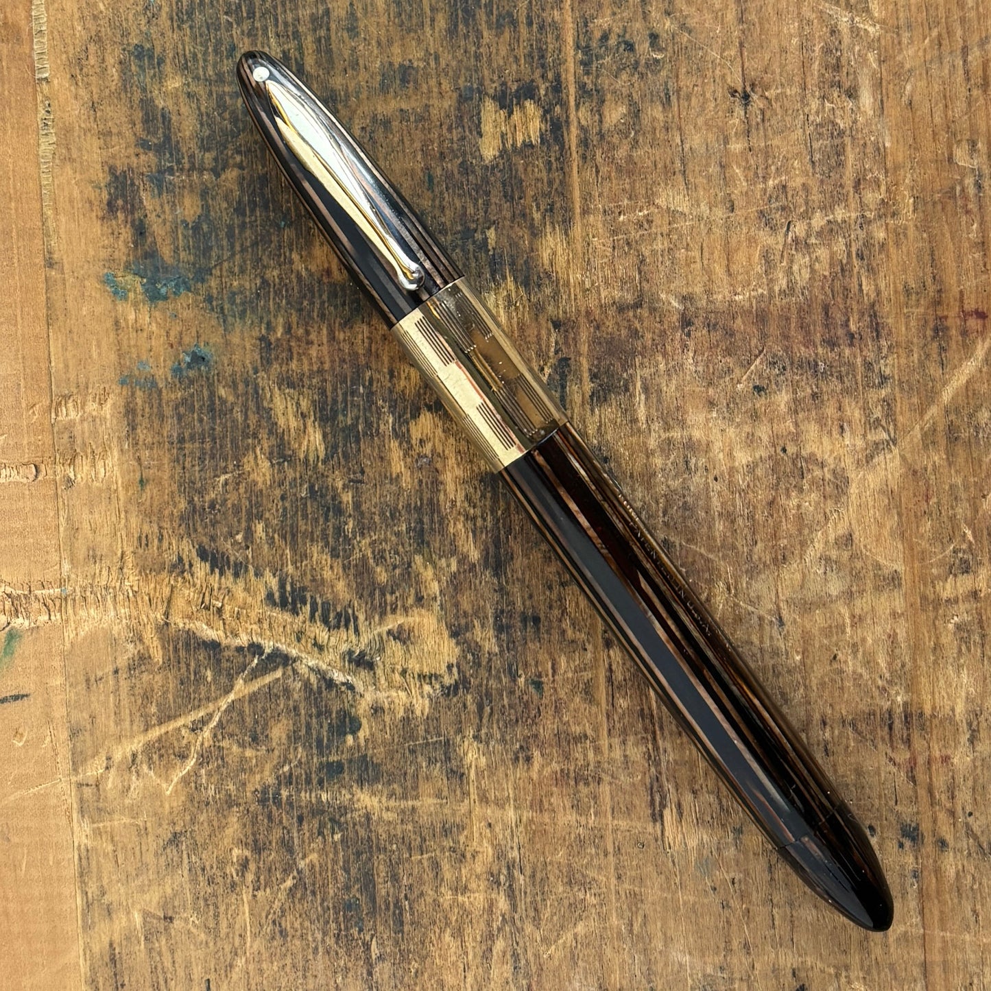 Sheaffer Triumph Vacuum-fil, Extra-wide cap Band,Medium Two-tone Nib