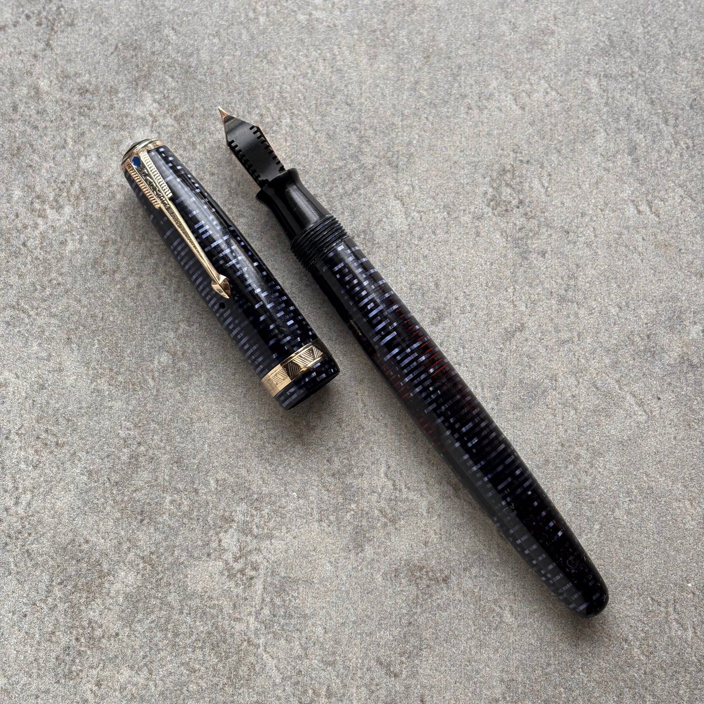 Parker Vacuumatic, Fine 14K Parker Nib, Azure Blue Pearl