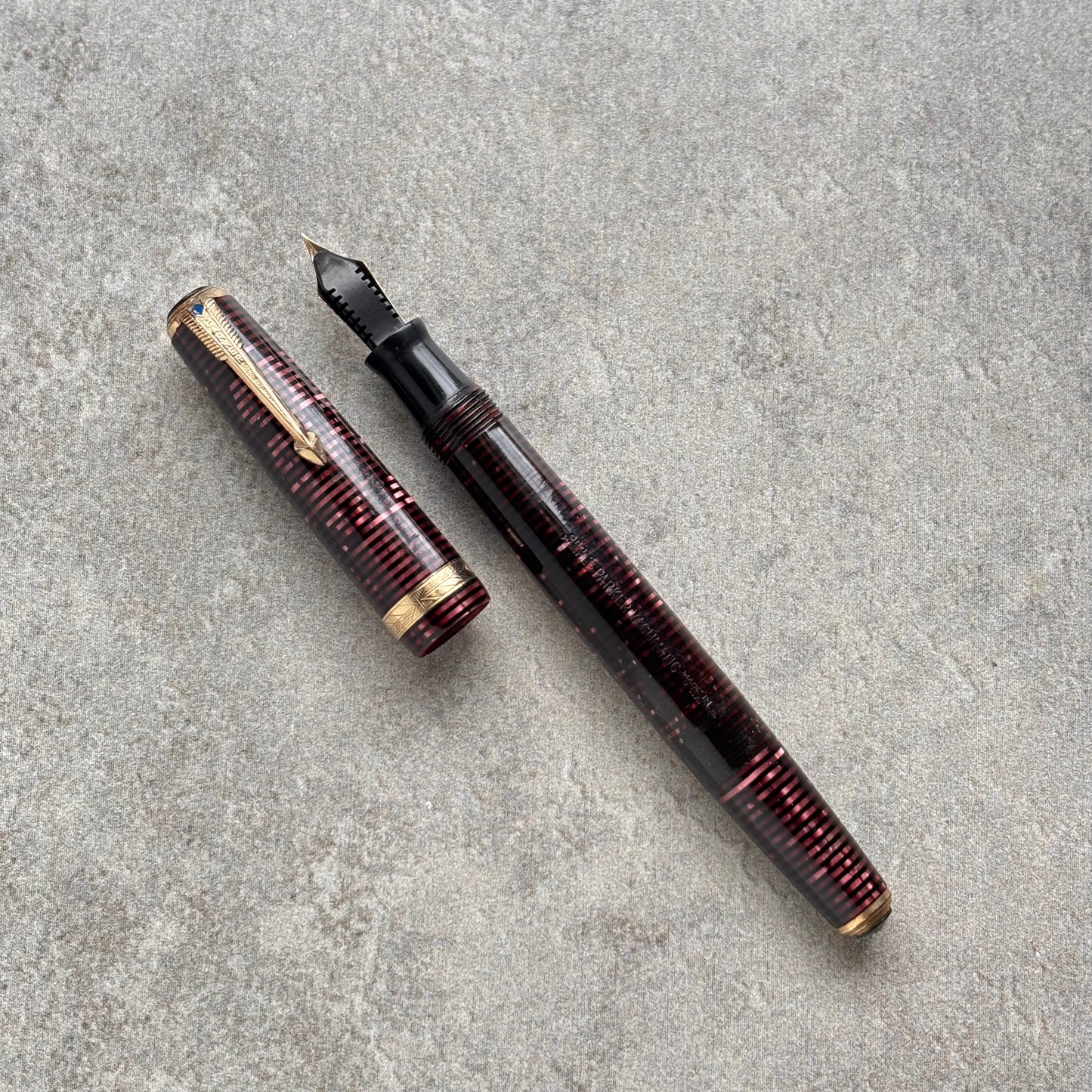 Parker Vacuumatic Debutante, Burgundy Pearl