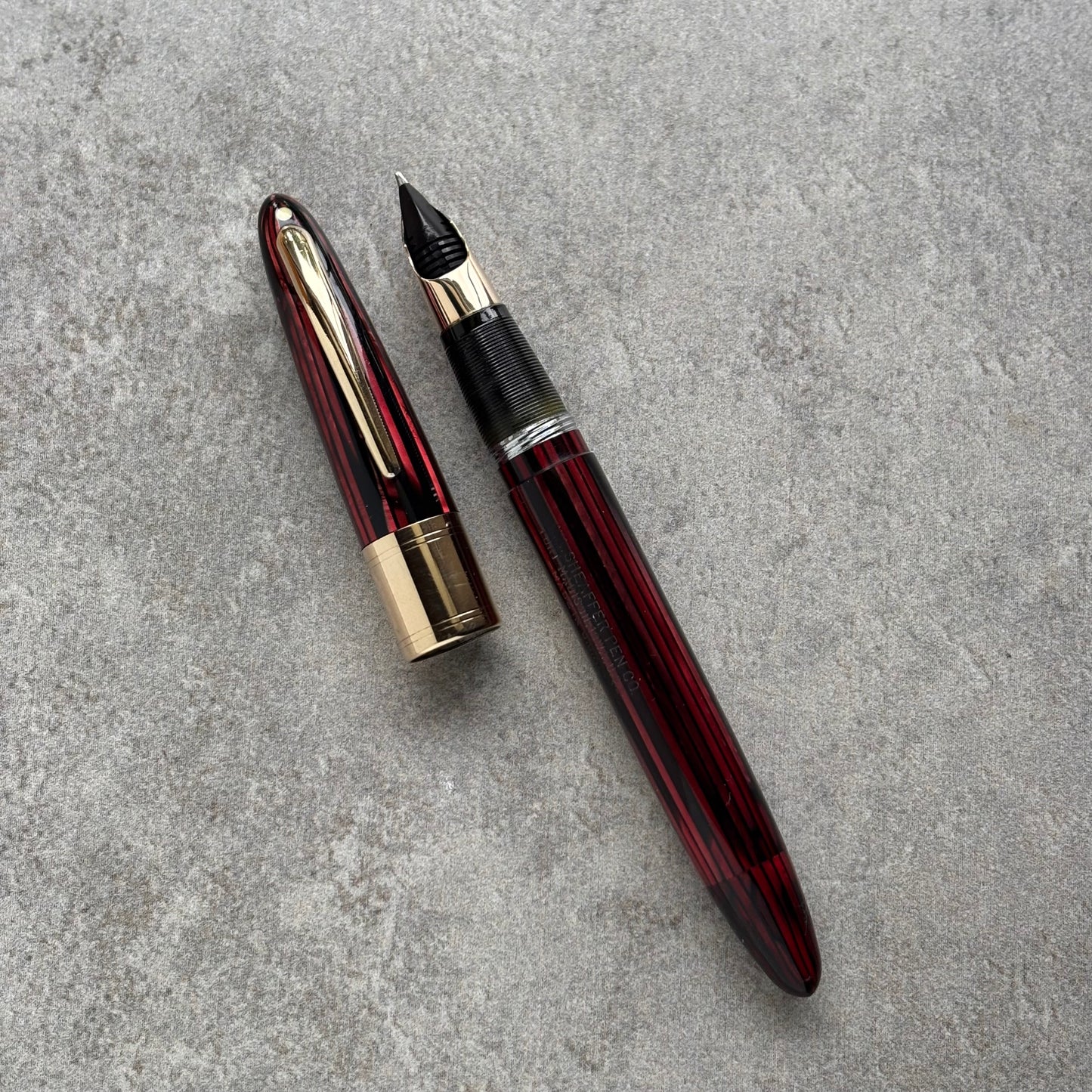 Sheaffer Triumph Lifetime, Carmine Red