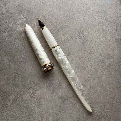 Lady Sheaffer Skripsert XV, Silver Moire with Blue and Clear stones