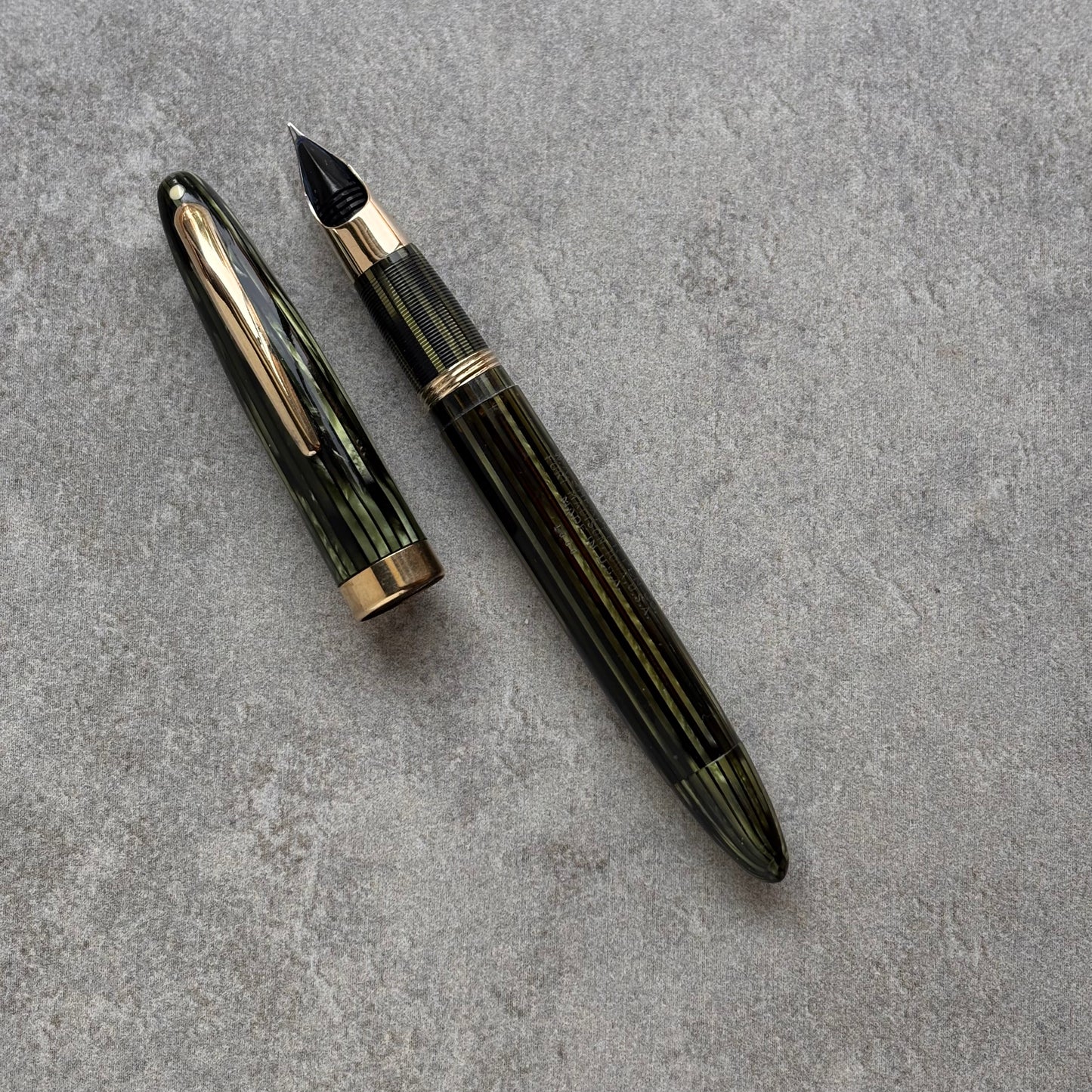 Sheaffer Triumph 1000 Lifetime Vac-fil, Marine Green