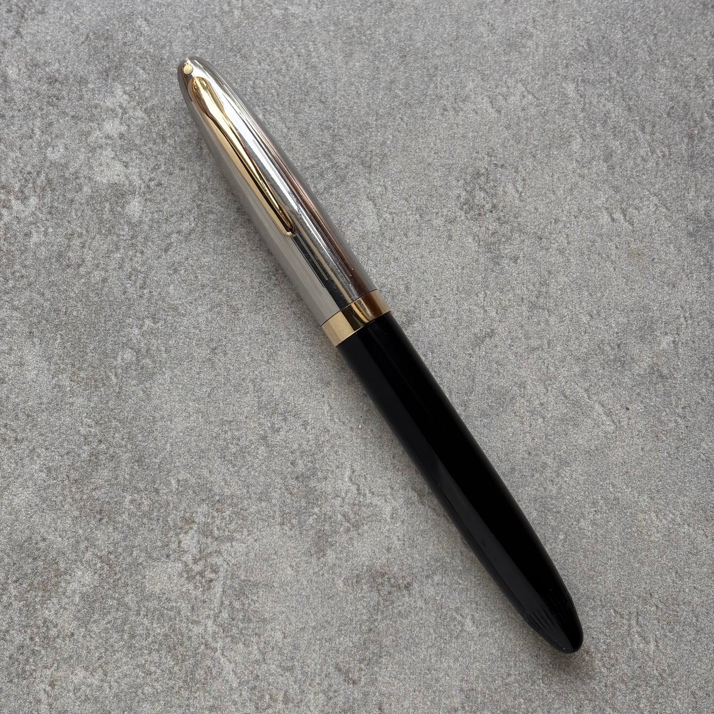 Sheaffer Sentinel Deluxe, Black with Two-tone Cap