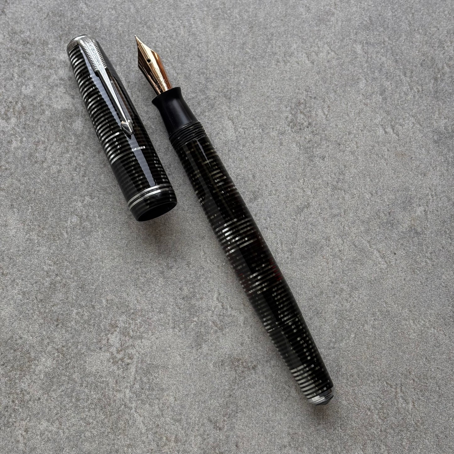 Parker Vacumatic, Silver Pearl