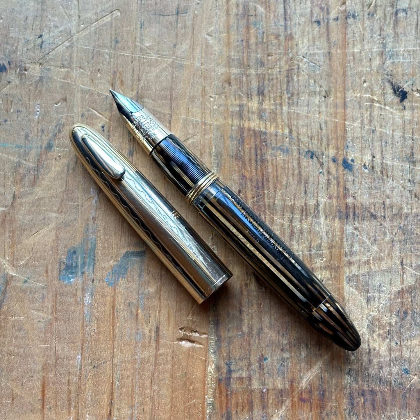 Sheaffer Tuckaway Crest Fountain Pen