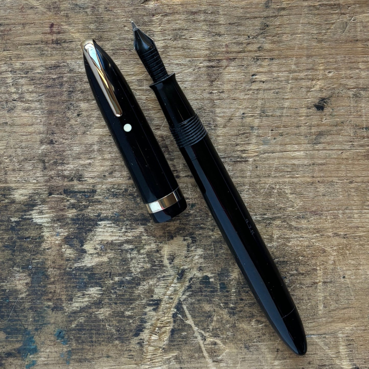 Sheaffer Balance 875, Military Clip, Black with Gold-filled Trim