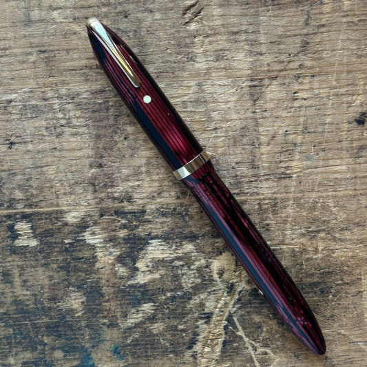 Sheaffer Balance 875, Carmine Red with Gold-filled Trim, Military Clip