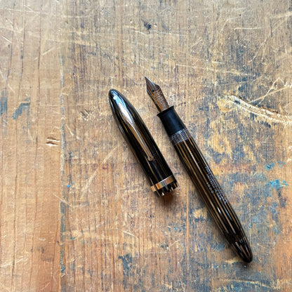 Sheaffer Balance Oversized Vintage Fountain Pen, Golden Brown