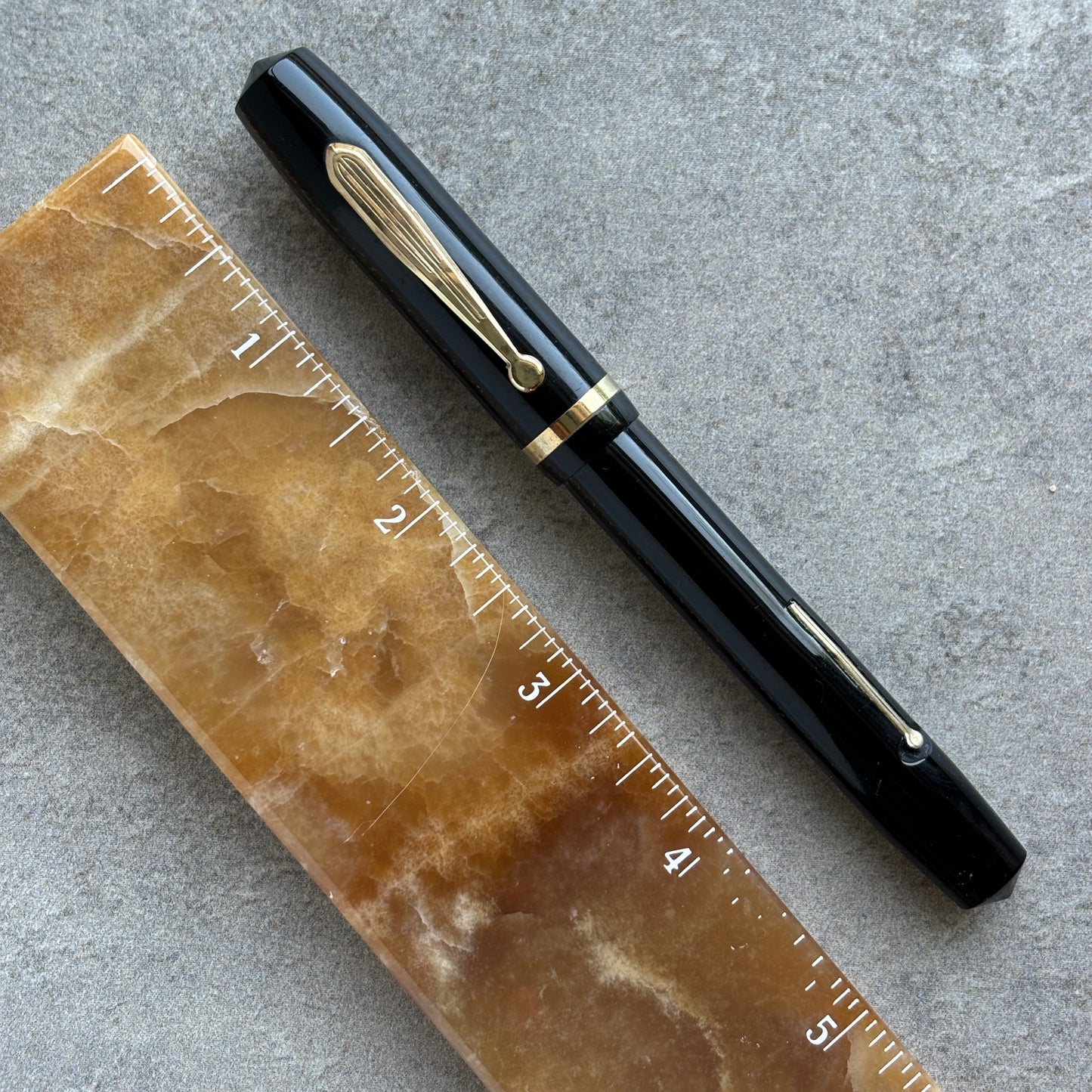 Vacuum-Fil Fountain Pen (Sheaffer Sub Brand), Black